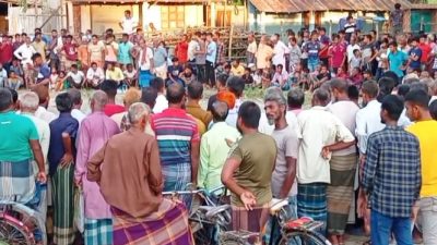 পাঁচবিবিতে তন্ত্র মন্ত্র পাতা খেলা অনুষ্ঠিত