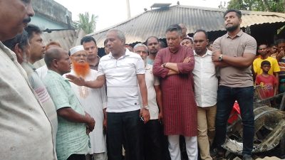 তারেক রাহমান প্রদত্ত -বগুড়া গাবতলীতে অগ্নিকাণ্ডে ক্ষতিগ্রস্ত দুই পরিবারের মাঝে আর্থিক অনুদান প্রদান