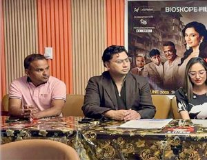 বাংলাদেশ কাঁপিয়ে নিউইয়র্কে তান্ডব
