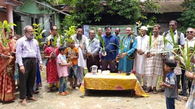 ফটিকছড়িতে খেজুর গাছের চারা রোপণ ও পরিবেশ সংরক্ষণ ক্যাম্পিং অনুষ্ঠিত