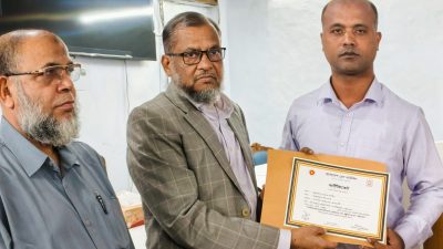 বাংলাদেশ প্রেস কাউন্সিলে কর্মশালা ও সেমিনারে সনদ বিতরণ সম্পন্ন