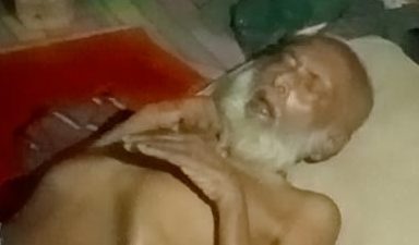 বগুড়া গাবতলী অসুস্থ বিএনপির প্রতিষ্ঠাতা সাবেক সাধারণ সম্পাদক আব্দুল সাত্তার মন্ডলের এর পাশে সাবেক মেয়র সাইফুল ইসলাম