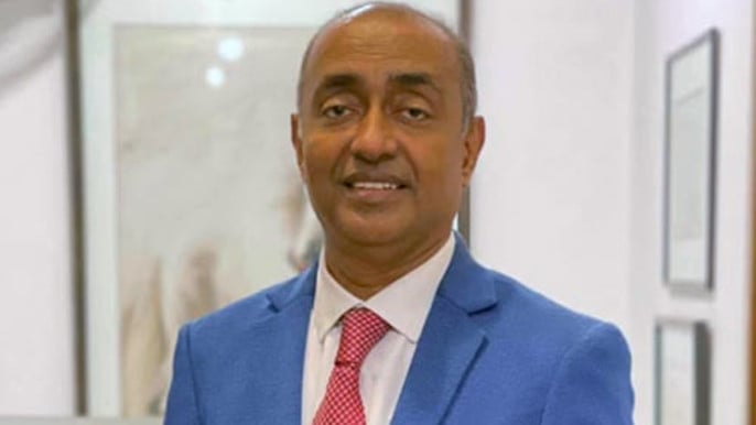 আওয়ামী শাসনামলে তথাকথিত সুশীল সমাজ স্বৈরাচারের পদলেহন করেছে: এফডিসিতে অ্যাটর্নি জেনারেল